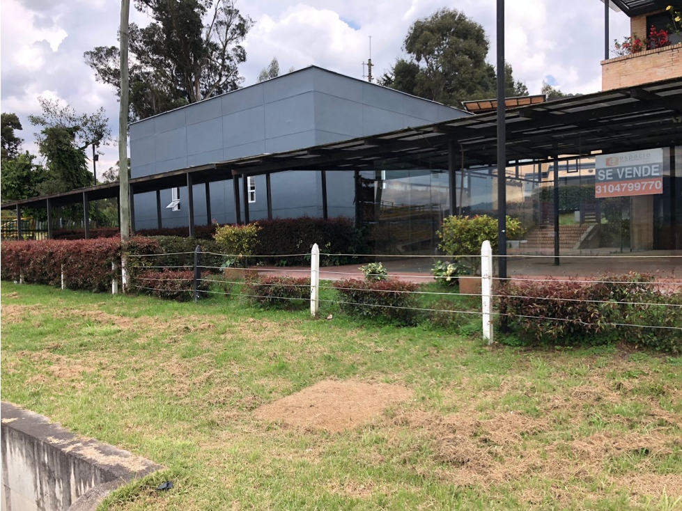 Se Vende Local Comercial en Potosí - 4