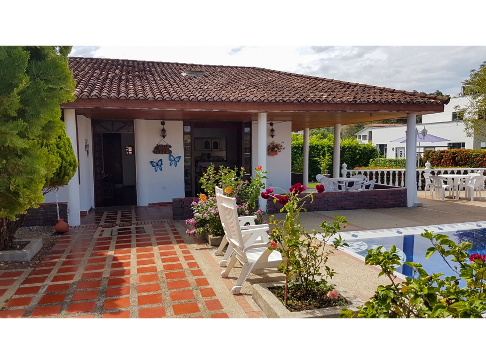 Se Vende Casa Campestre en Melgar - 2
