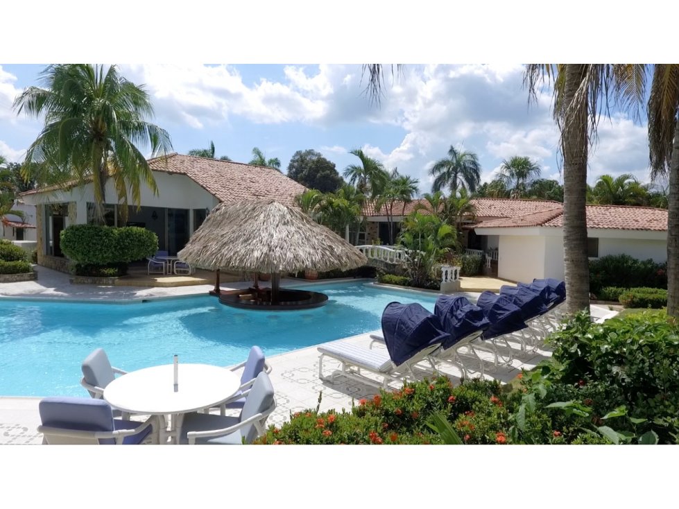 Se Vende Casa Campestre + Lote en Ricaurte - 2