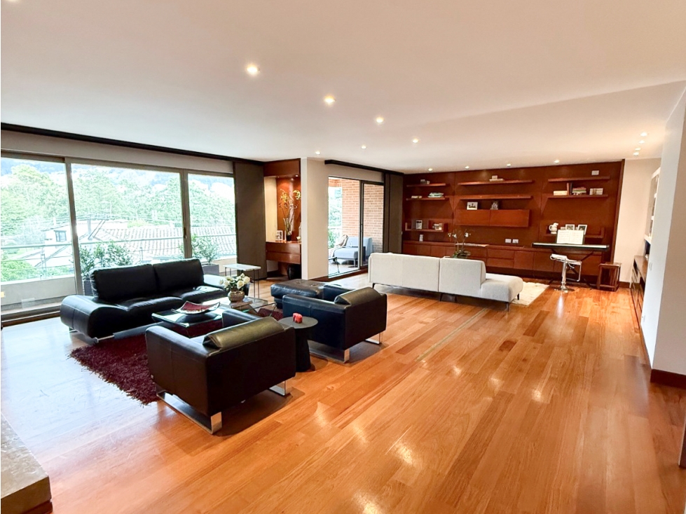 Se Vende Apartamento en Recodo del Country