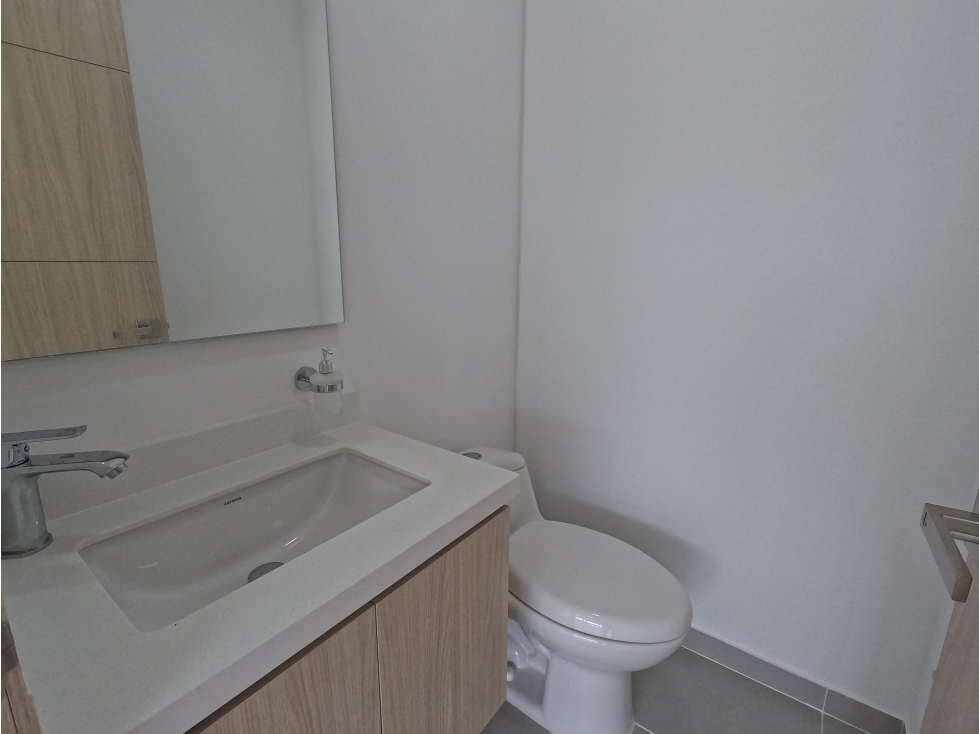 Apartamento en alquiler Condominio Cristales West Oeste — foto 4
