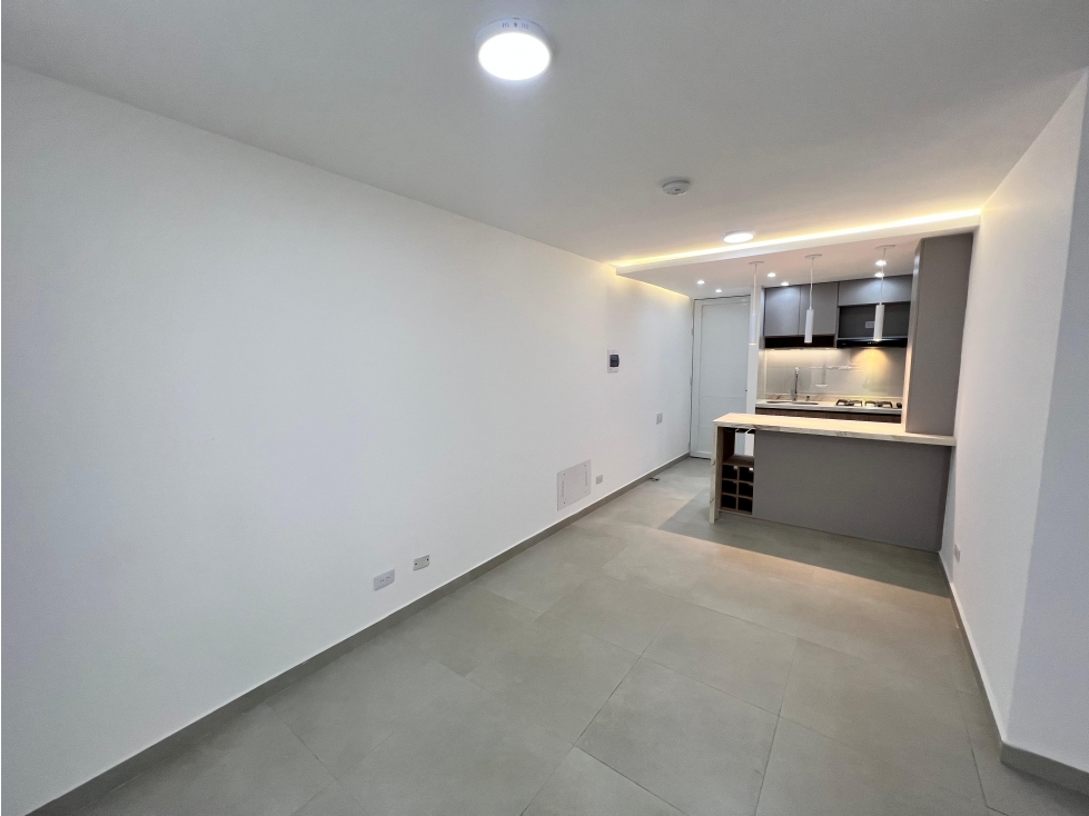 APARTAMENTO EN ALQUILER AL SUR DE CALI, TRIBECA CUARTO PISO — foto 4
