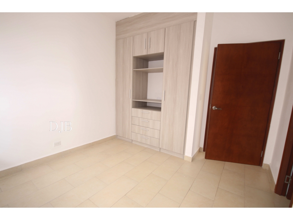 VENTA DE CASA DE ESQUINA NUEVA EN COSTA SUR — foto 6