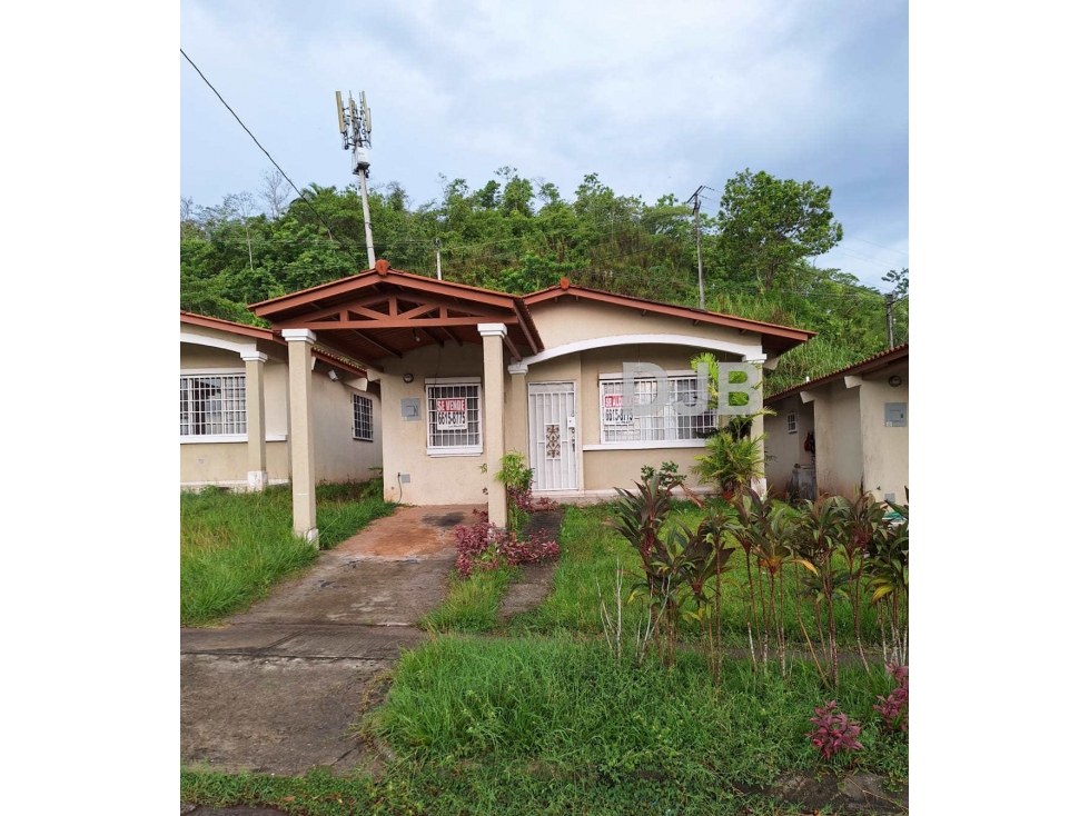 VENTA DE CASA EN ARRAIJÁN LAGO EMPERADOR