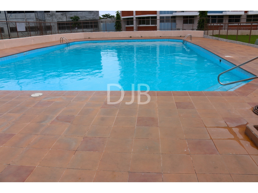 VENTA DE APARTAMENTO EN LLANO BONITO CON PATIO $135.000 — foto 2