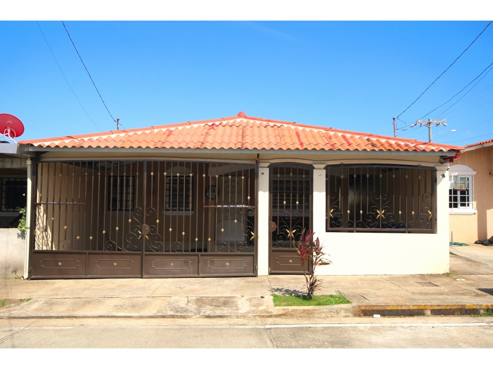 VENTA DE CASA EN PACORA URBANIZACIÓN SANTA SOFÍA — foto 3
