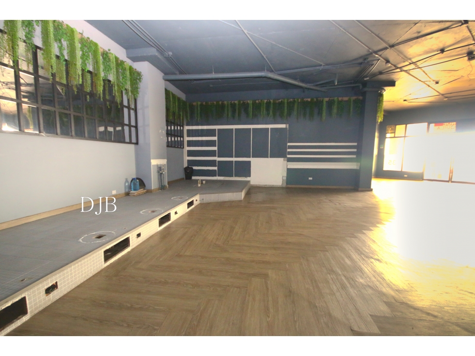 LOCAL COMERCIAL U OFICINA EN ALBROOK EN ANCÓN — foto 4