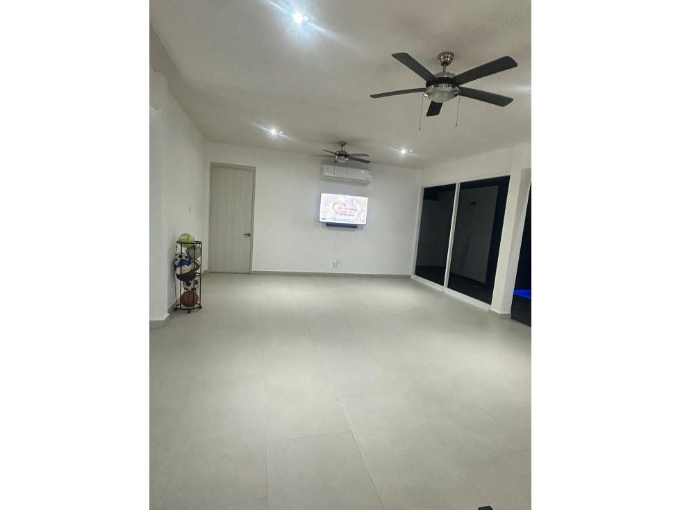 ¡Exclusiva Quinta Residencial en Venta! - - 1