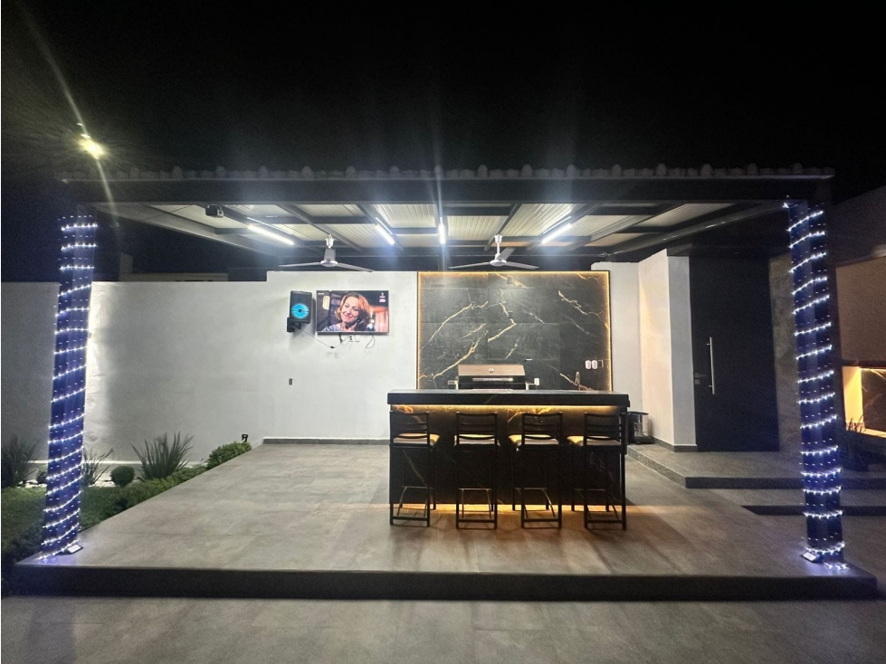 ¡Exclusiva Quinta Residencial en Venta! - 4
