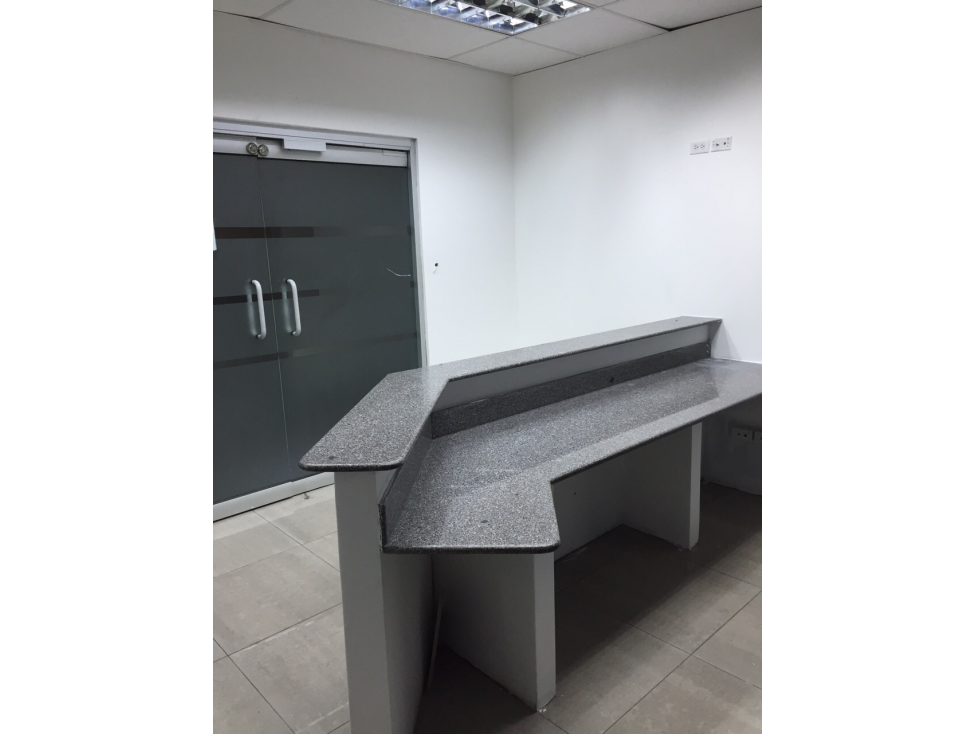 VENTA DE OFICINA Torre Ocean Business Plaza (Torre Banesco) — foto 3