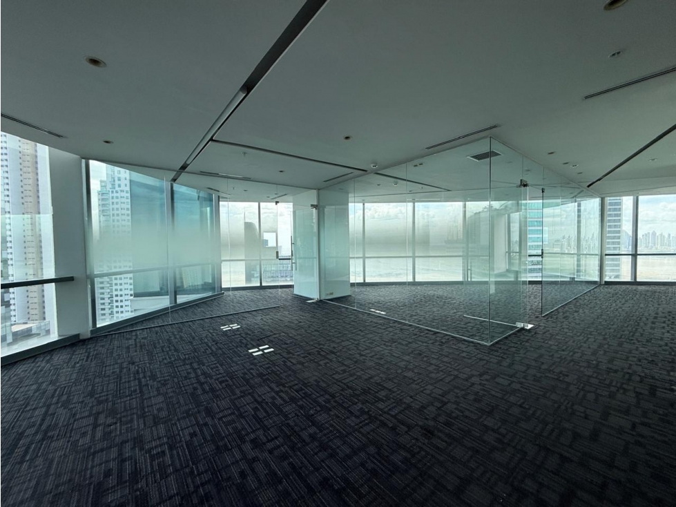 ALQUILER DE OFICINA EN COSTA DEL ESTE - FINANCIAL PARK TOWER — foto 4