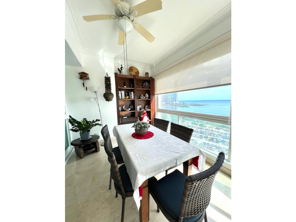 Venta de Apartamento en Avenida Balboa, Ph Vista del mar