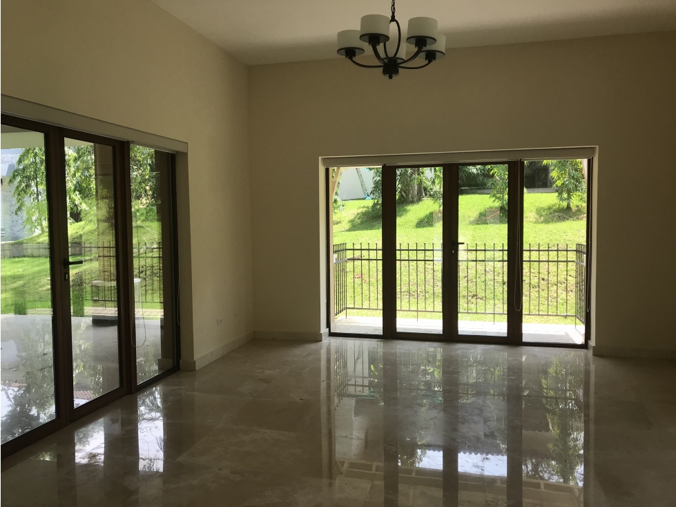 Casa en venta en Clayton - Ph Los Senderos de Camino de cruces — foto 4