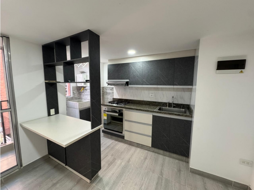 VENTA APARTAMENTO SABANETA LAS LOMITAS