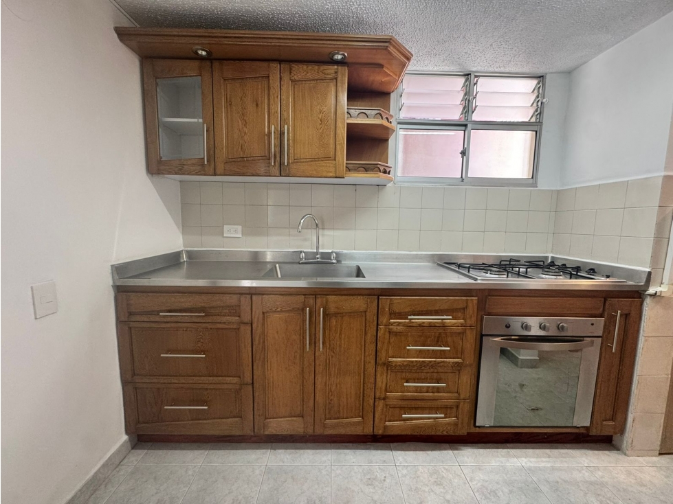 ARRIENDO APARTAMENTO MEDELLIN POBLADO — foto 2