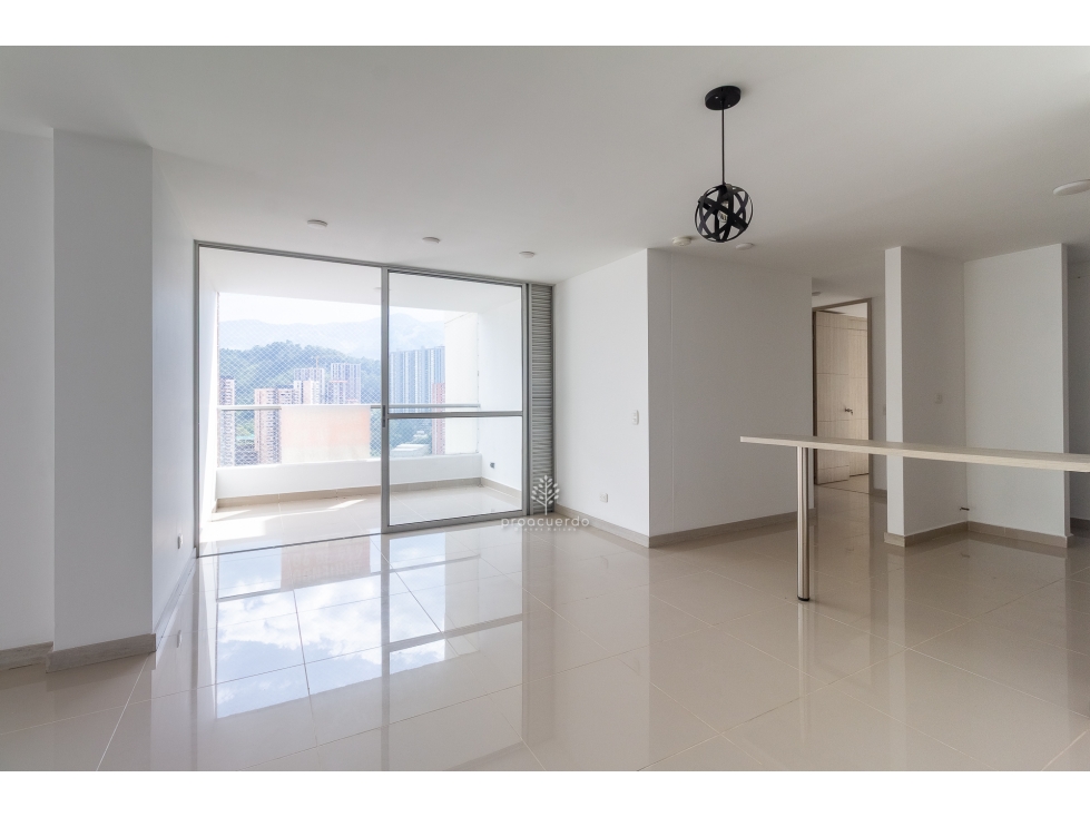 Apartamento en arriendo Sabaneta y cerca al Metro MGE