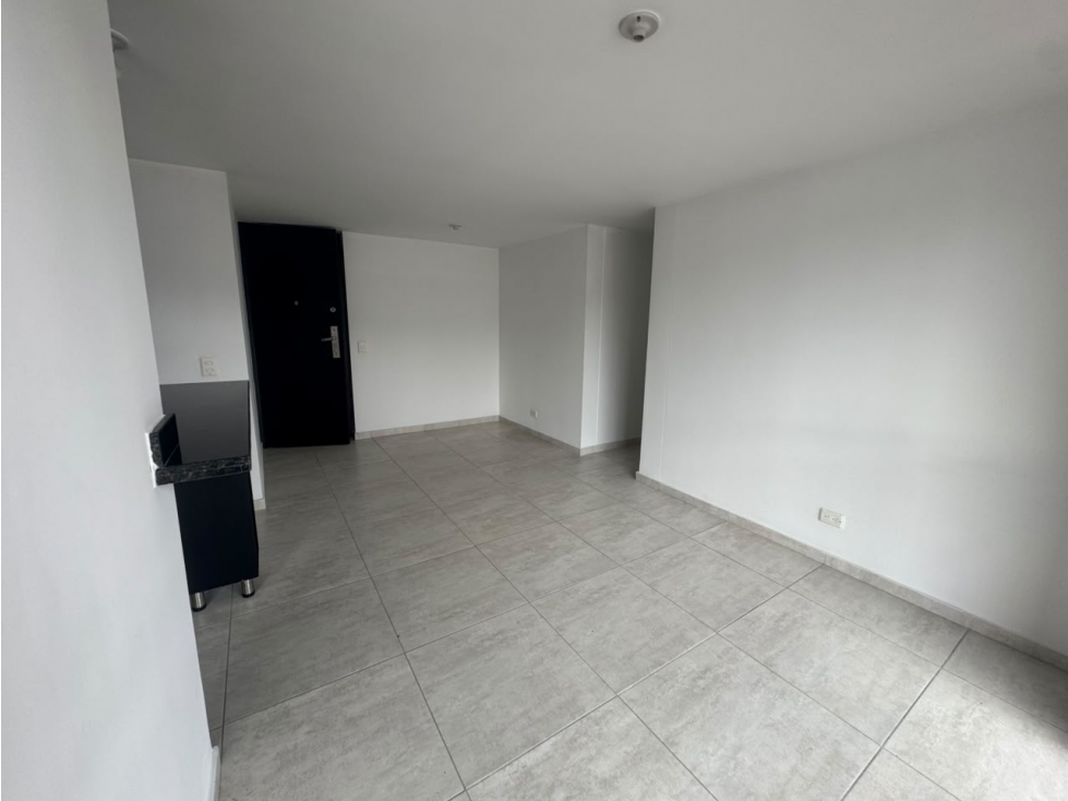 VENDO APARTAMENTO SABANETA AV LAS VEGAS — foto 2