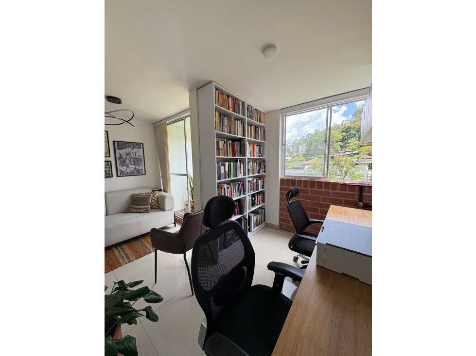 Se arrienda apartamento en La Estrella cerca al Colegio Canadiense — foto 2