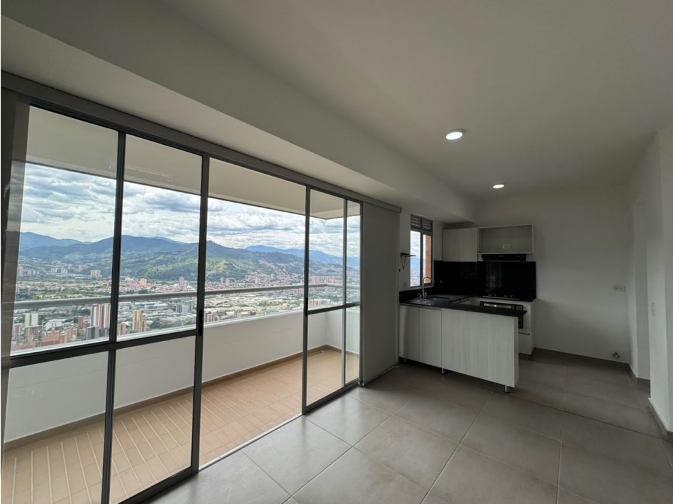 ARRIENDO APARTAMENTO SABANETA LAS LOMITAS — foto 3