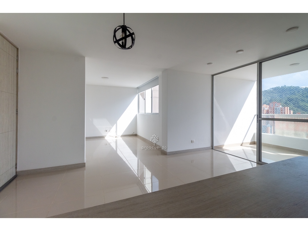 Apartamento en arriendo Sabaneta y cerca al Metro MGE — foto 2