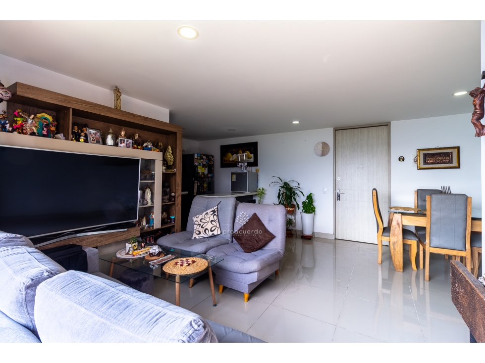 Apartamento en venta en Sabaneta Las Lomitas. MGE — foto 2