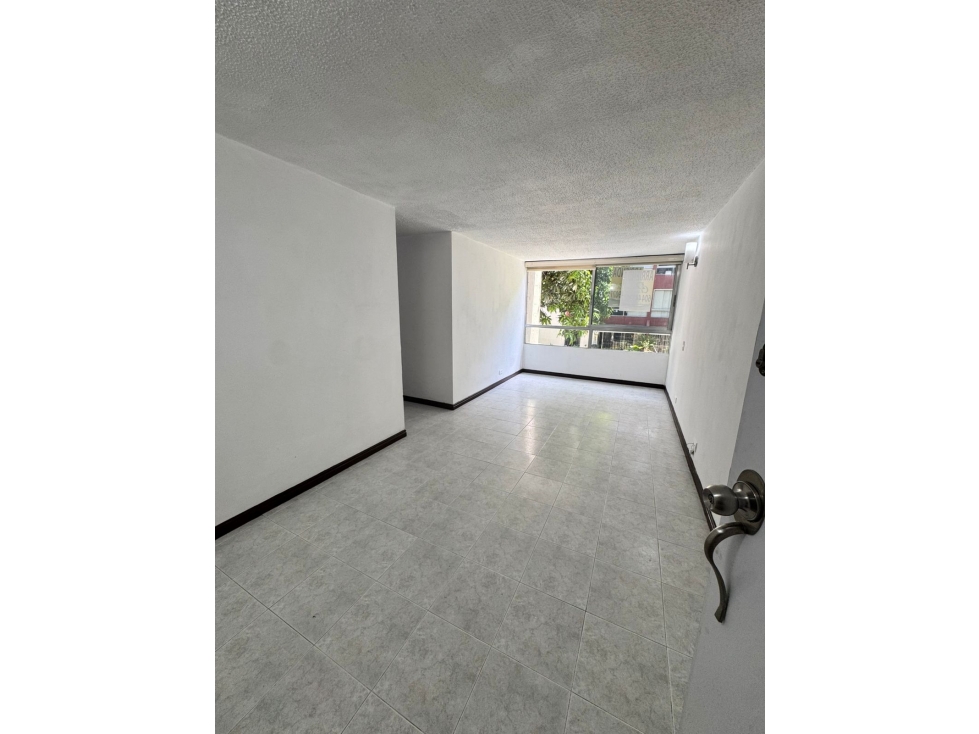 ARRIENDO APARTAMENTO MEDELLIN POBLADO — foto 4