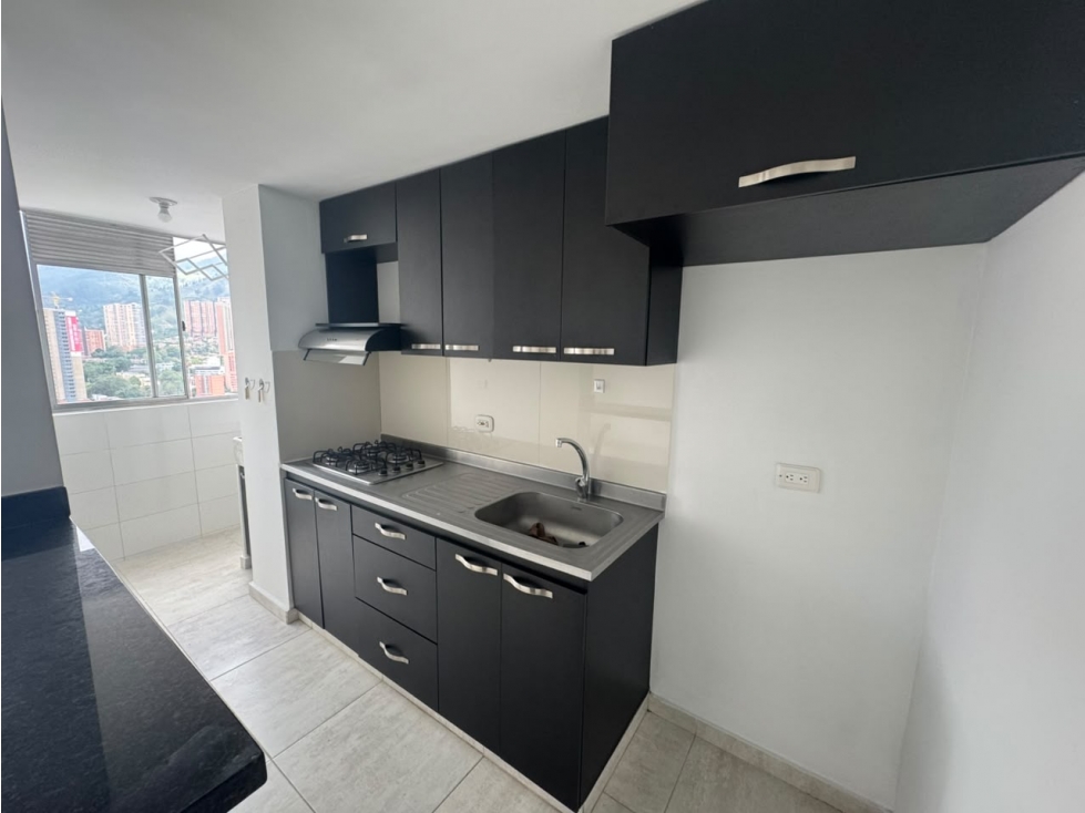 VENDO APARTAMENTO SABANETA AV LAS VEGAS — foto 3