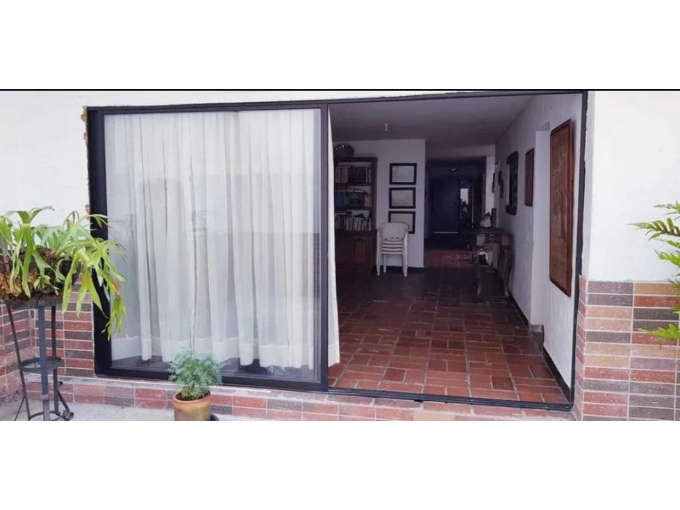 CASA PARA LA VENTA EN MEDELLIN - 5