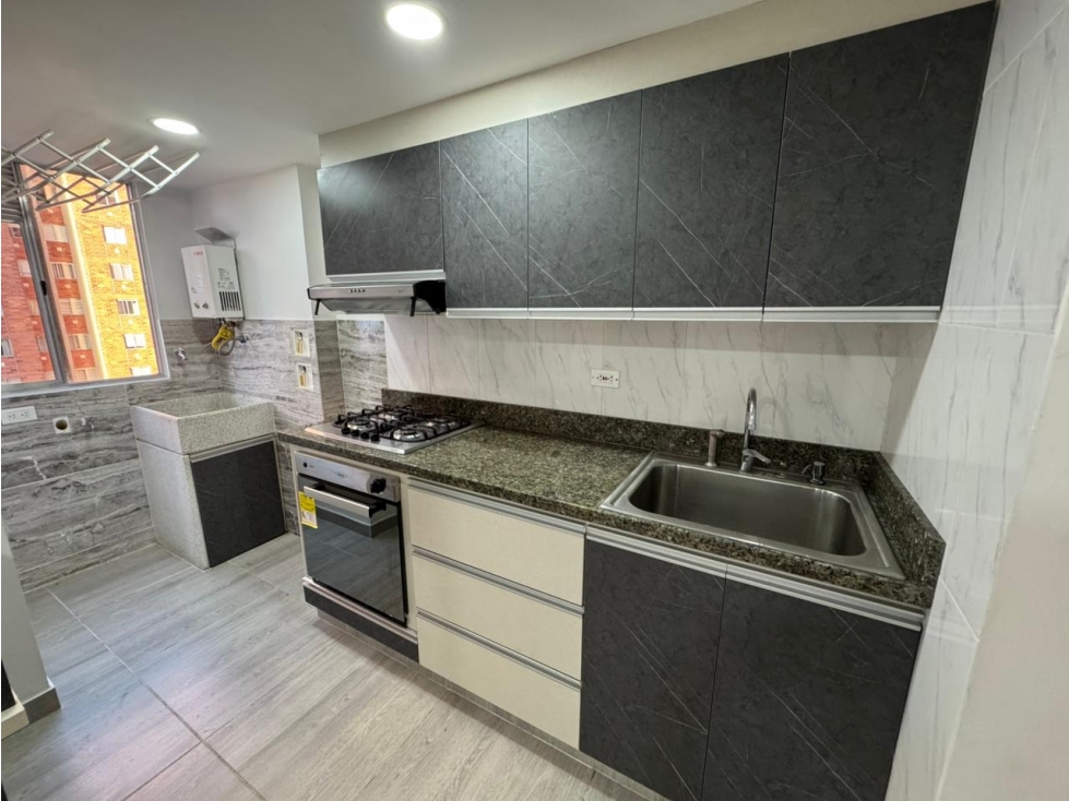 VENTA APARTAMENTO SABANETA LAS LOMITAS — foto 2