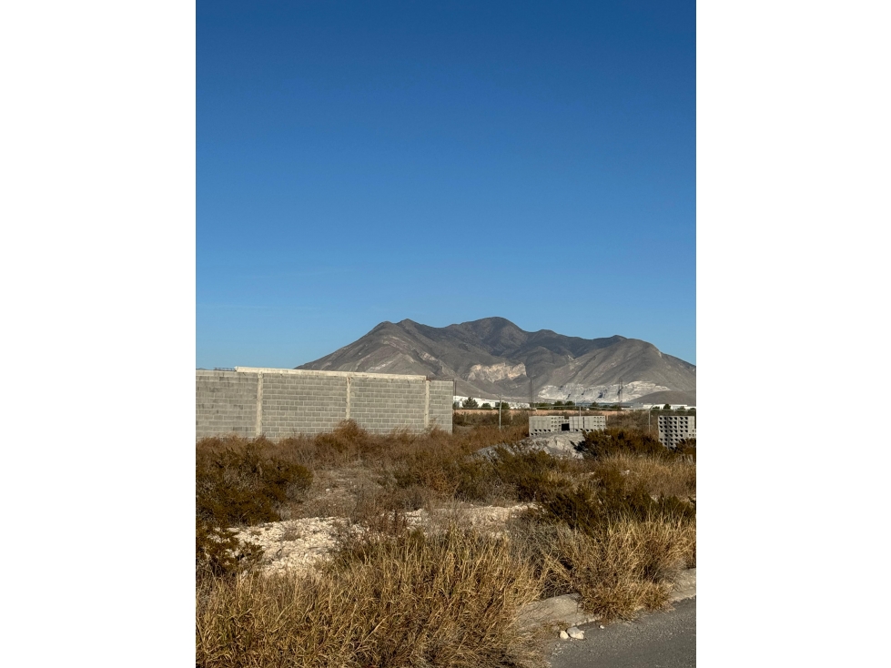 Terrenos en Venta con Financiamiento al Norte de Saltillo en Privado - 3