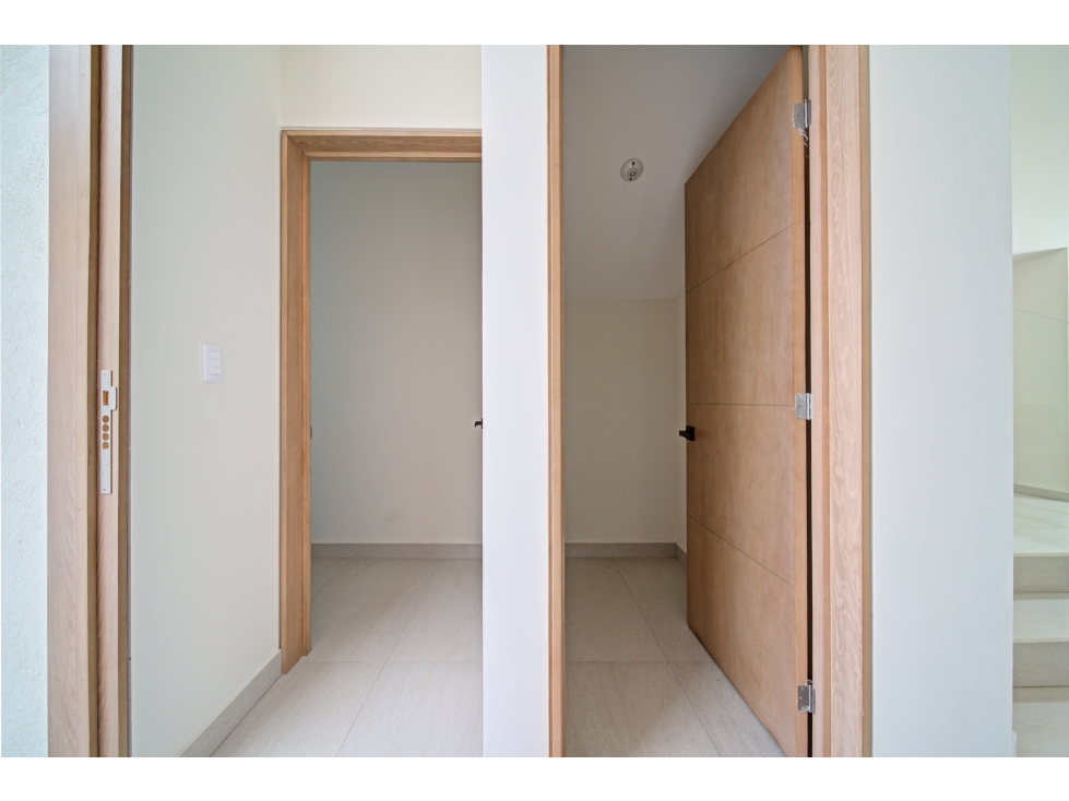 Venta Casa Residencial al Norte - 2