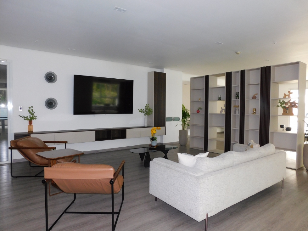Bello apartamento rodeado de naturaleza — foto 4