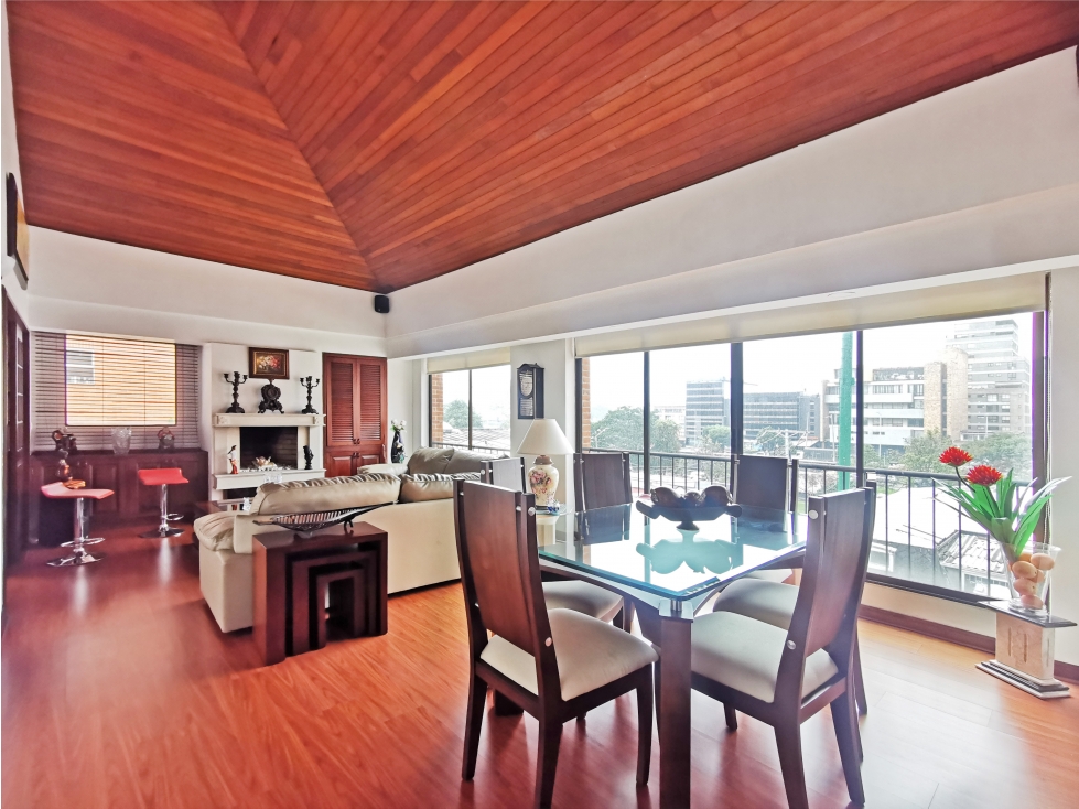 Apartamento Duplex en Venta en Chicó Navarra Bogotá