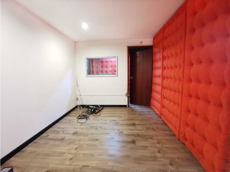 Oficina en Arriendo en el Virrey Bogotá — foto 2