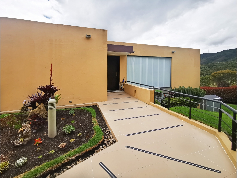 Casa en Venta en Arboretto La Calera
