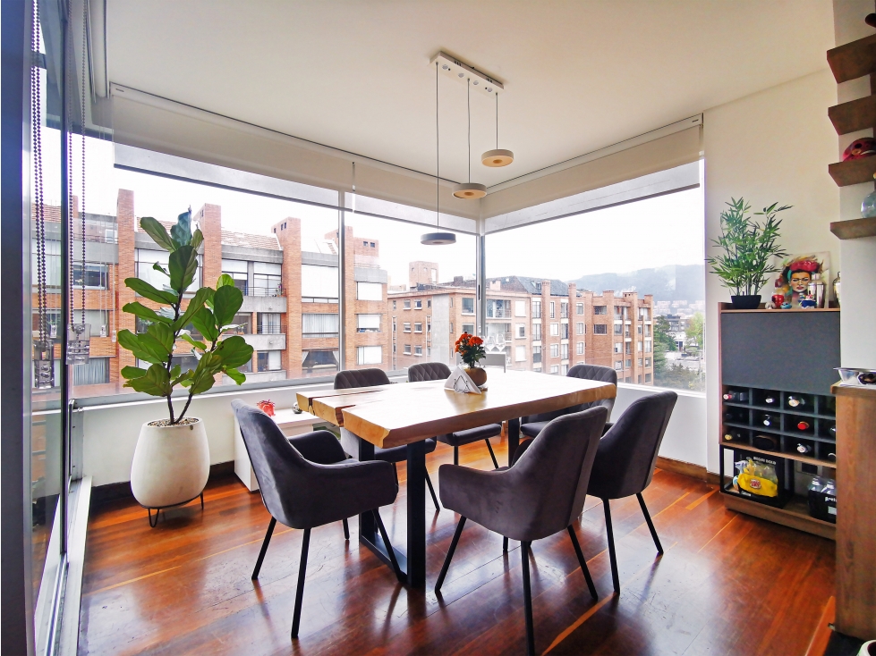 Apartamento Duplex en Arriendo en Chicó Navarra Bogotá — foto 6