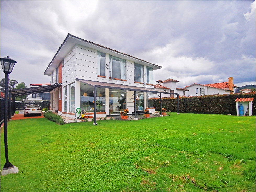Casa en Arriendo en Sopó - 1