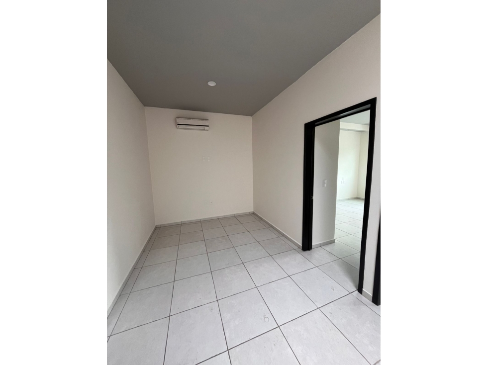 CASA EN VENTA EN RESIDENCIAL VALLE REAL 12, TAPACHULA CHIAPAS - 4