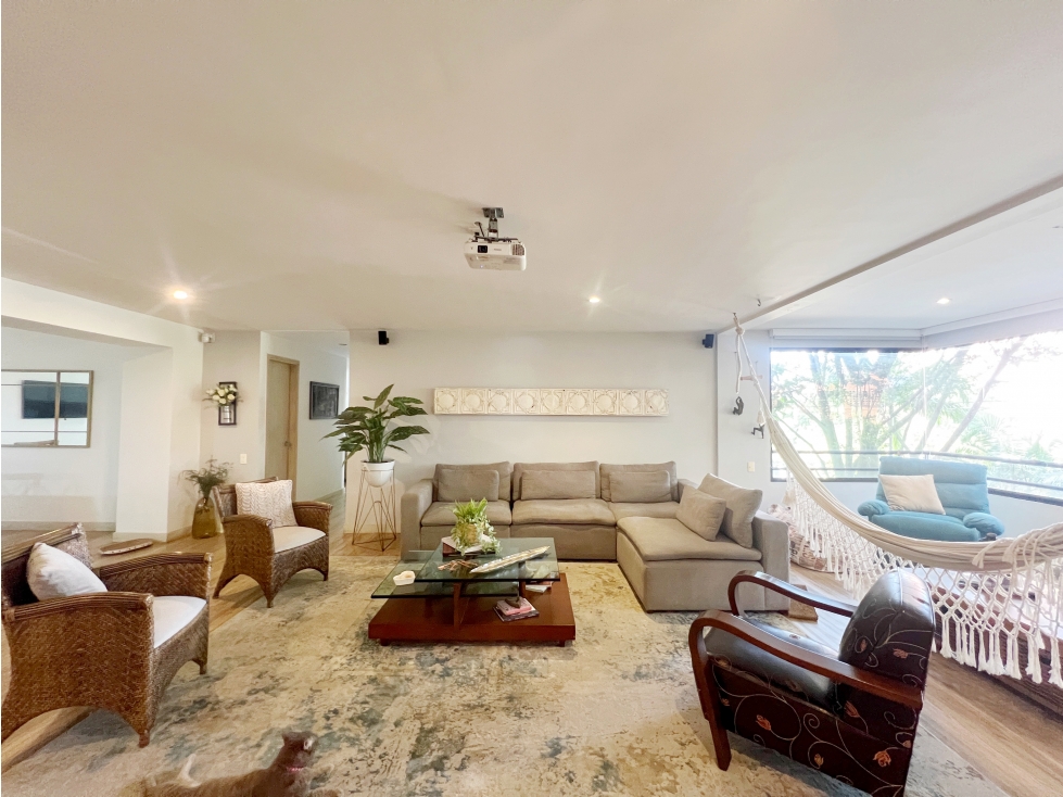 VENTA APARTAMENTO CON TERRAZA EL POBLADO LOS BALSOS CON LA 34
