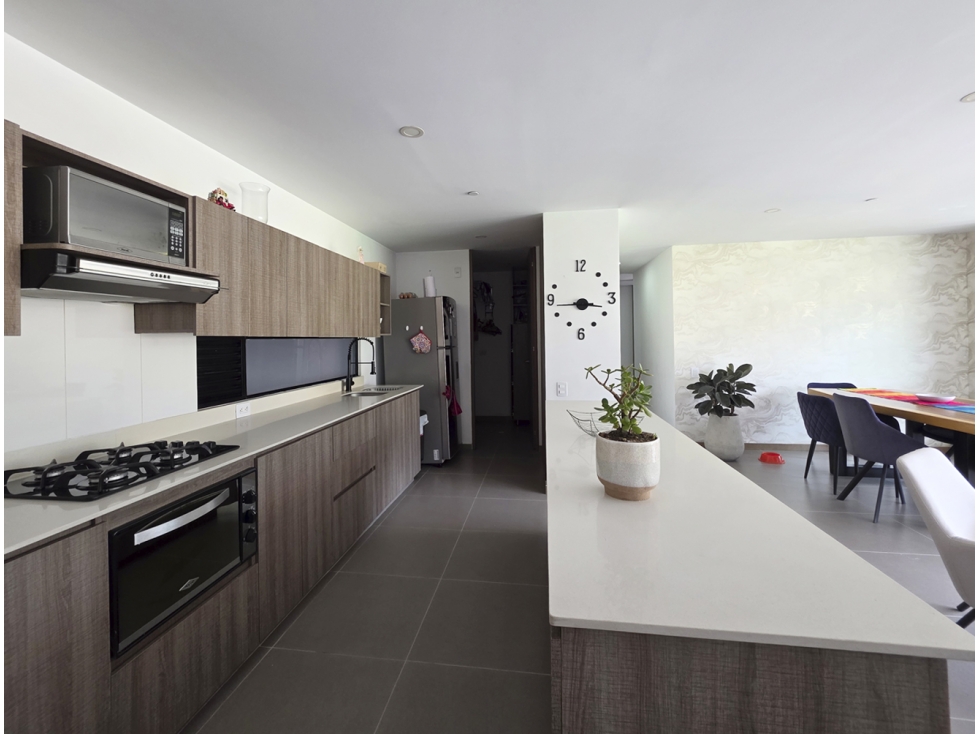 Venta apartamento Envigado, Loma del Escobero. Unidad súper completa. — foto 5