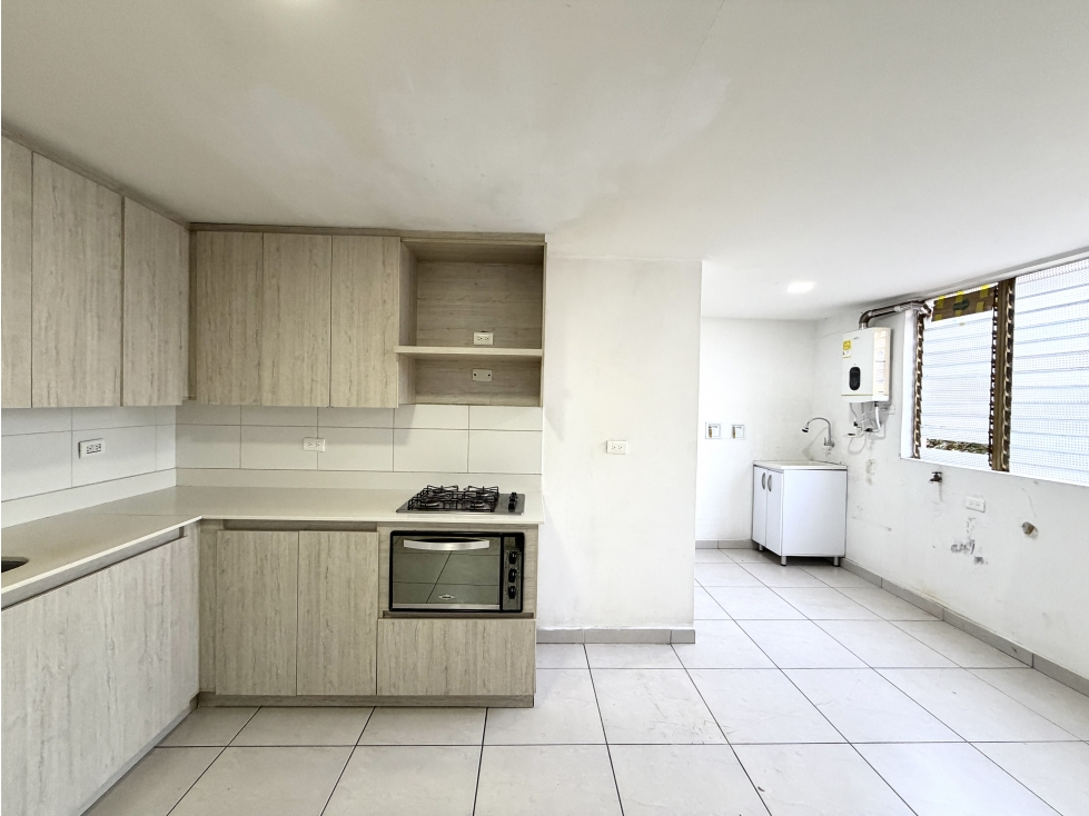 APARTAMENTO EN VENTA ENVIGADO SECTOR LAS ORQUIDEAS - PARA FLIPPING — foto 2