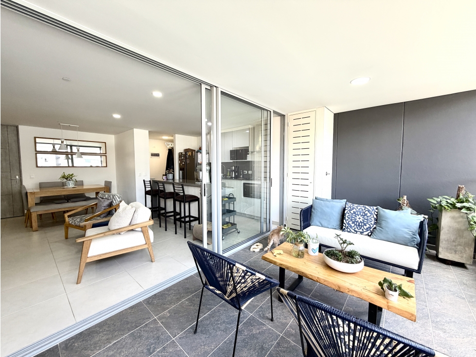 VENTA DE APARTAMENTO ENVIGADO LOMA DE LOS MESA