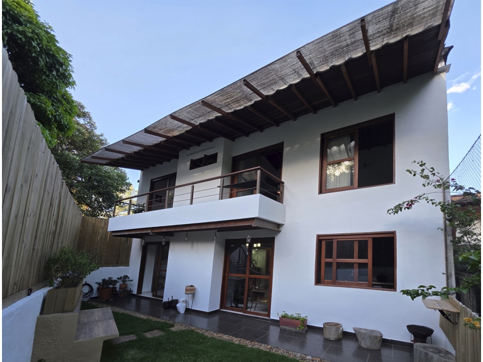 Venta casa en la estrella- La Aldea