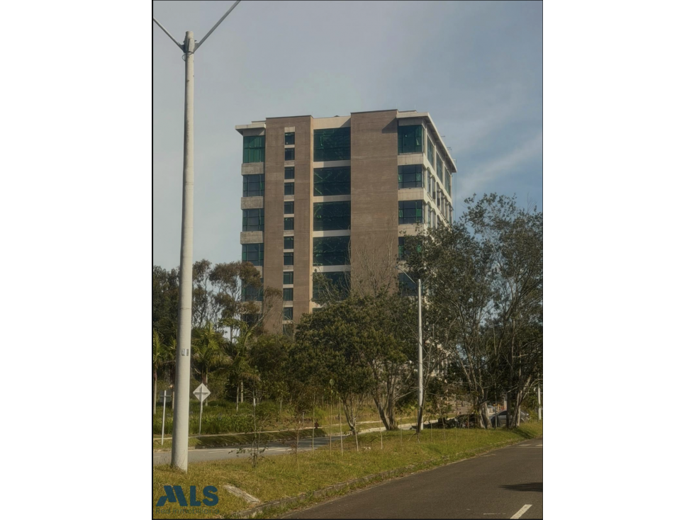V E N T A | EXCLUSIVA APARTA SUITE U OFICINA. POBLADO - PALMAS