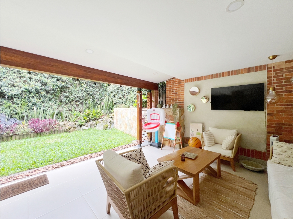 CASA REMODELADA EL POBLADO LAS SANTAS — foto 6