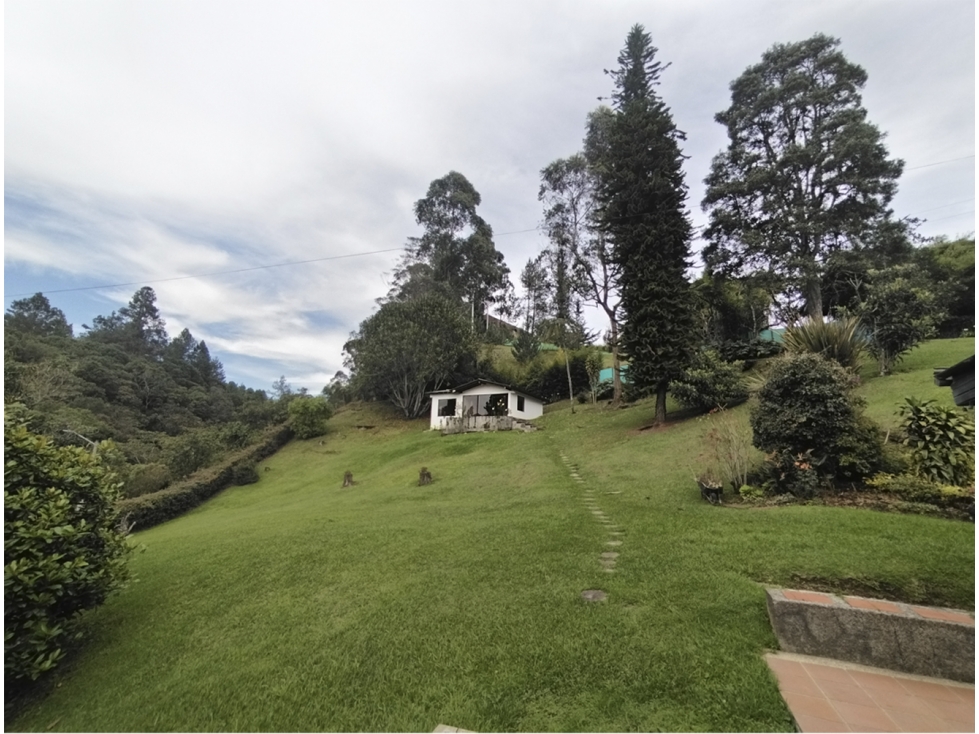 Venta Lote enEl Retiro. Independiente. Topografia muy aprovechable. — foto 3