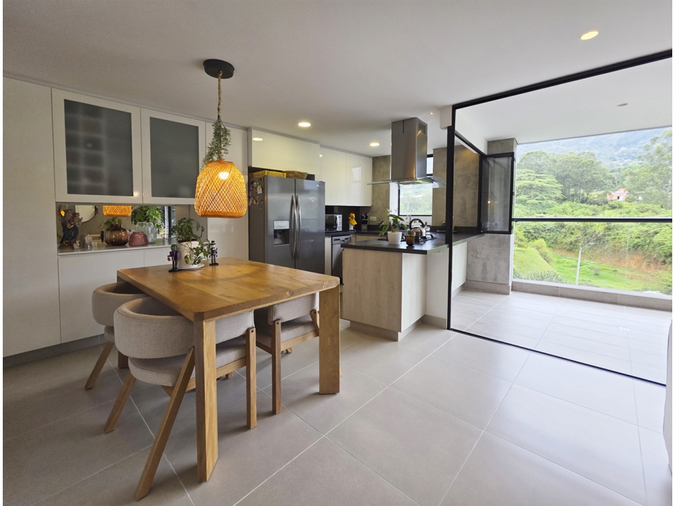 Venta apartamento wow en la Loma de Las Brujas , Envigado — foto 2