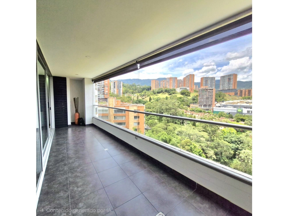 Venta Apartamento Loma del Chocho. Envigado. Vista Espectacular.169m2.
