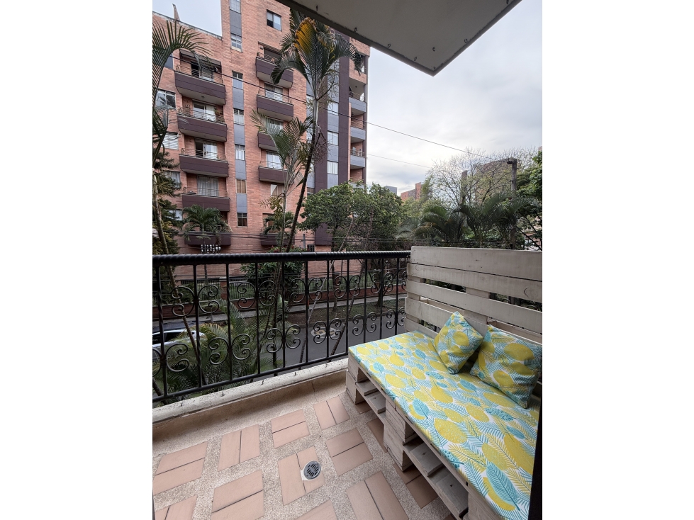 APARTAMENTO EN VENTA, ENVIGADO, EL PORTAL, UBICACION PRIVILEGIADA.
