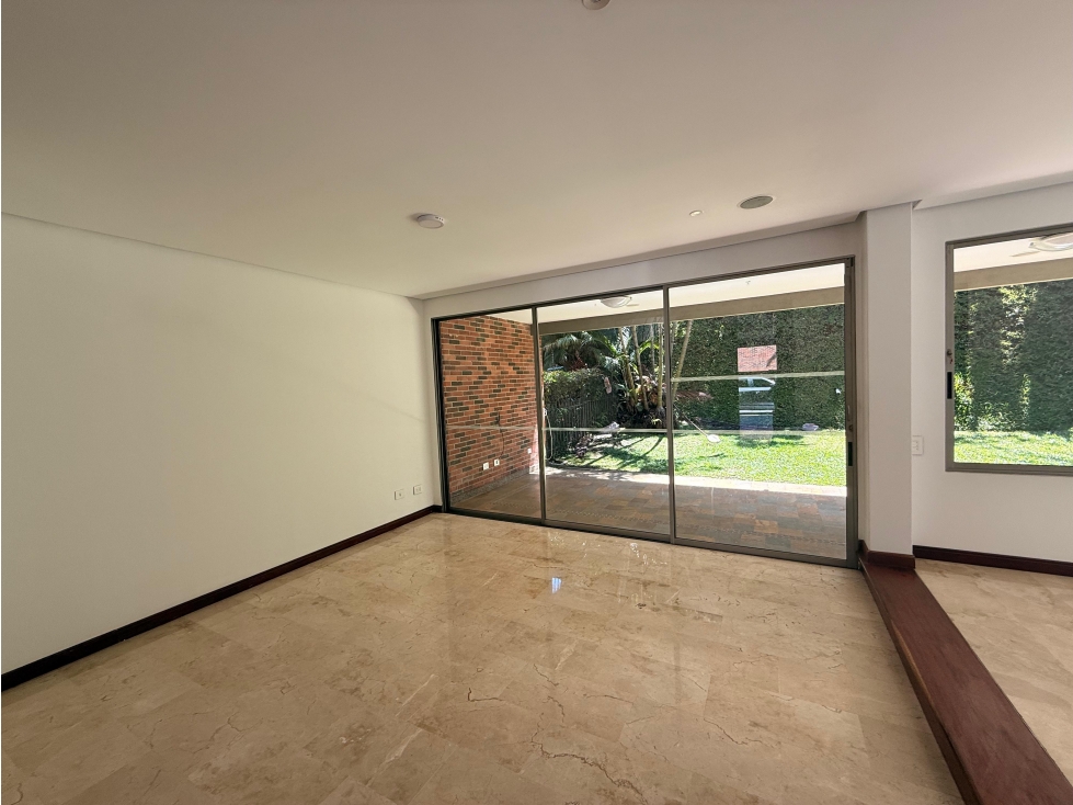 Venta Casa Sector Cola del Zorro. El Poblado 240m2 — foto 5